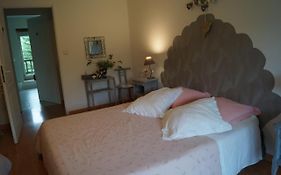 Chambre D'Hotes La Jument Grise